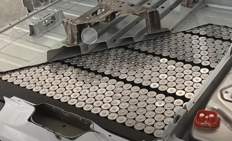 Batterie à anode à base de silicium