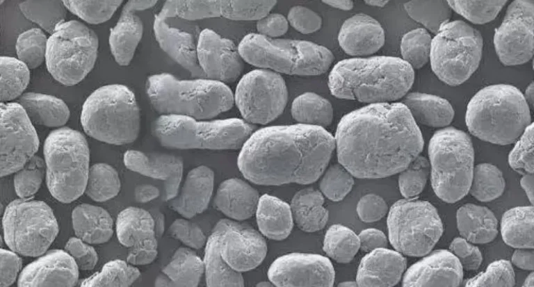Mechanisches Formgebungsverfahren durch Pulversphäroidisierung